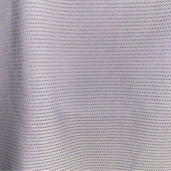 Nike Dri-Fit Workout Crop, Size Medium, Lavender/Purple - Picture 2 of 8